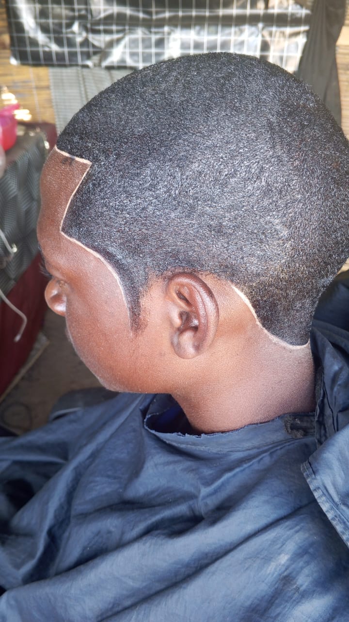 Bornface barbar shop Logo