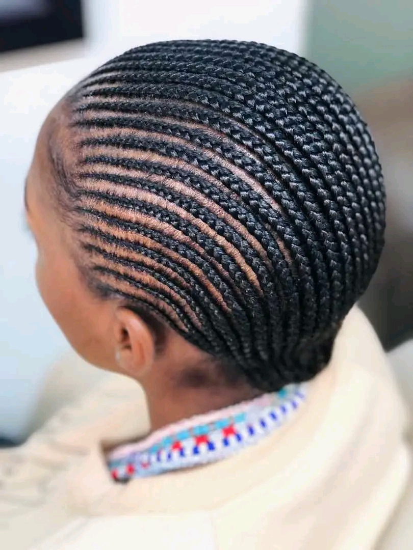 Jay hair beauty saloon Logo