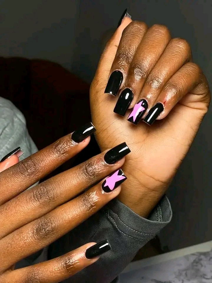 Alice Nails