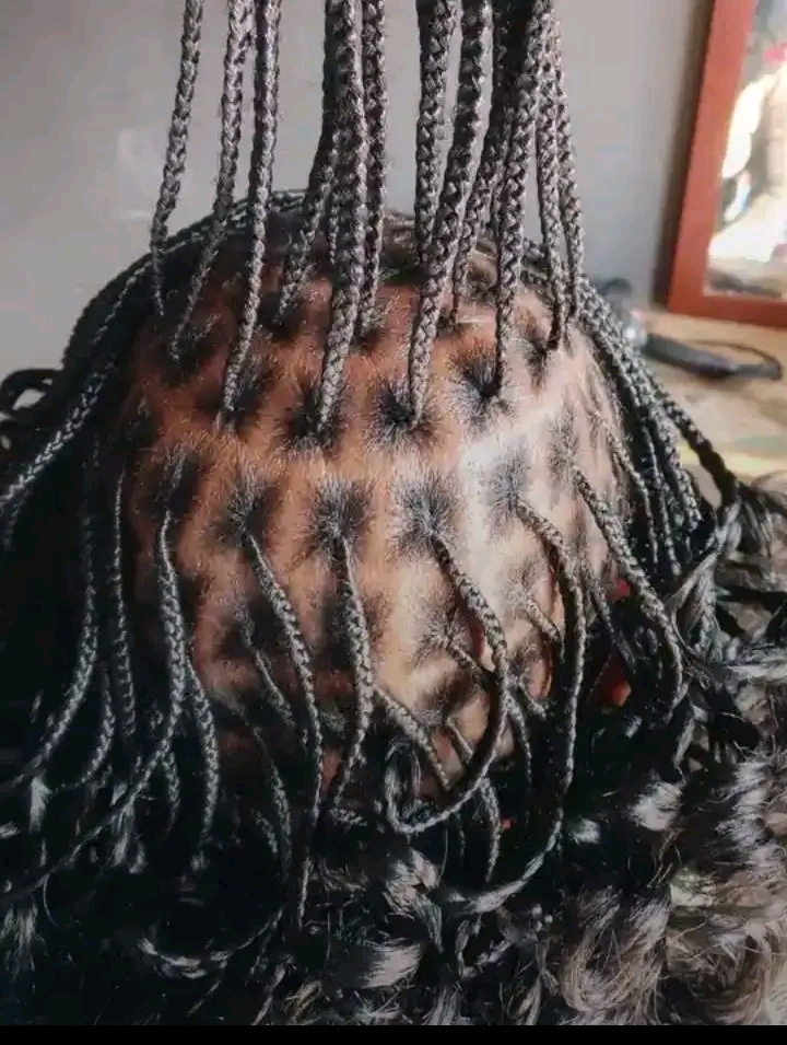 Angela's Hair Saloon Logo