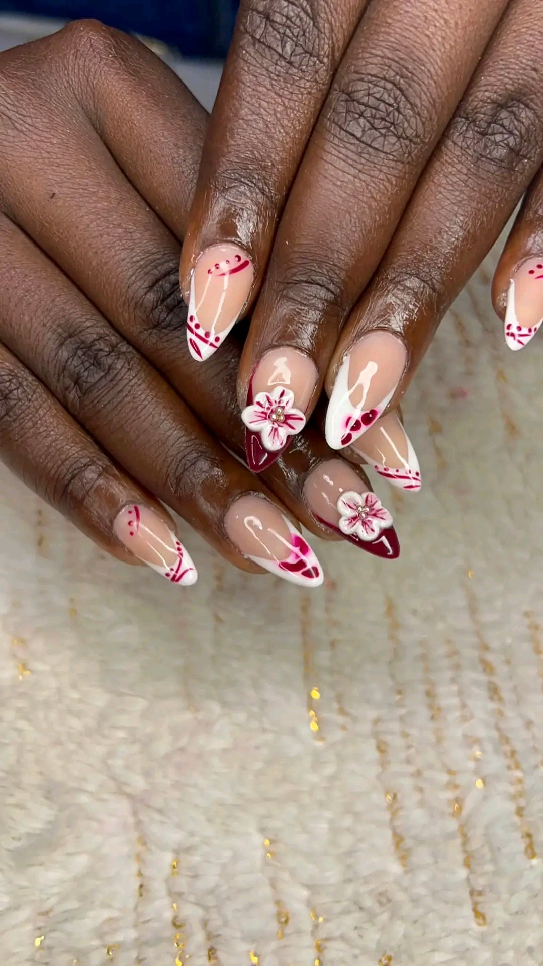 Benson's Nails Logo