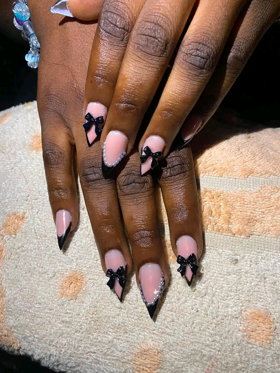 Bertha Nails Logo