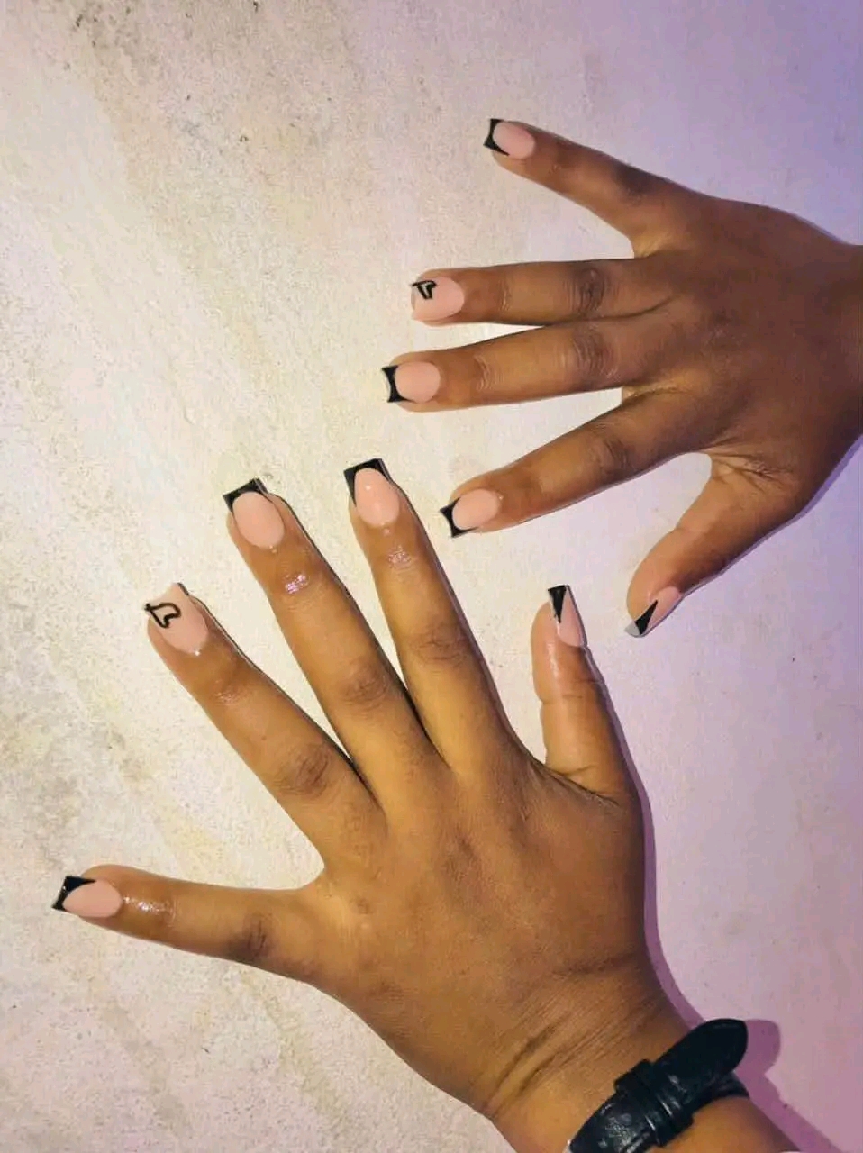 Sombes Nails