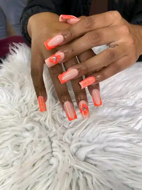 Chipengo Nails
