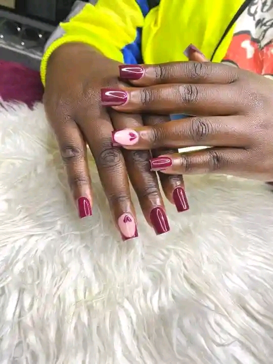 Chipengo Nails