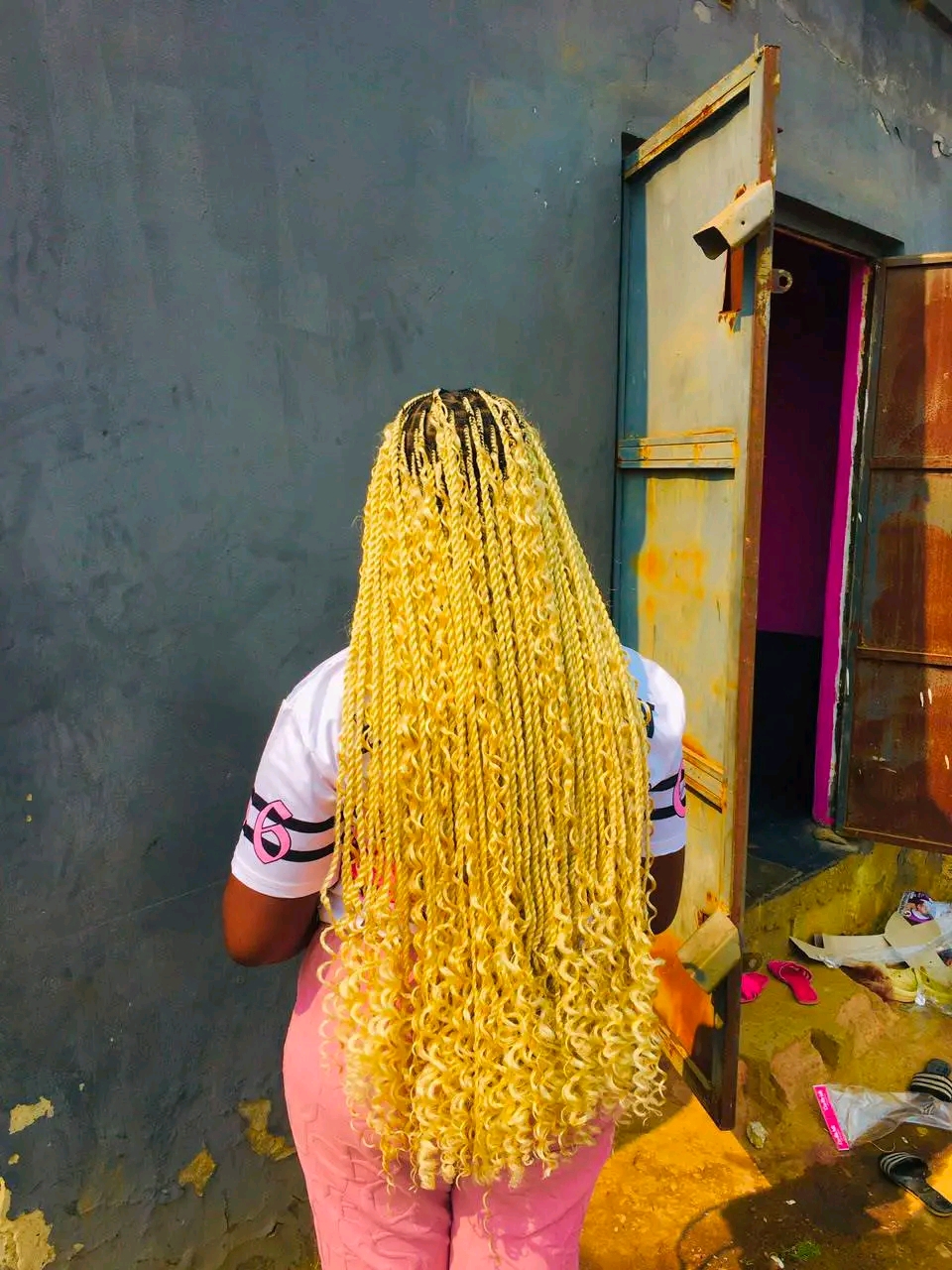 Ngambo's hair salon
