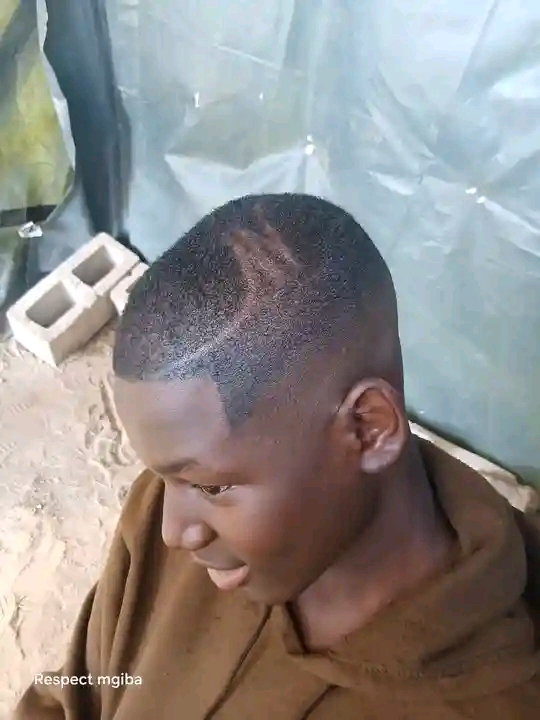 Mule's barbar shop