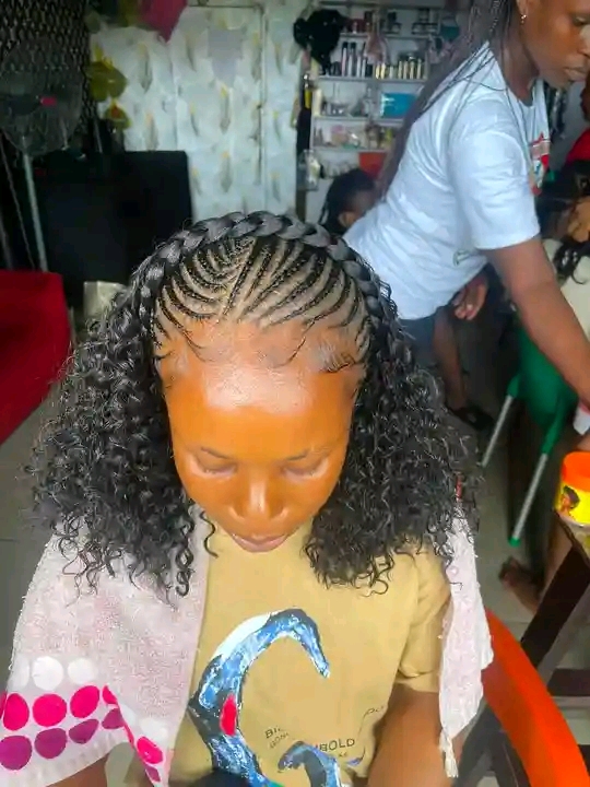 Eness Chanda hair saloon Logo
