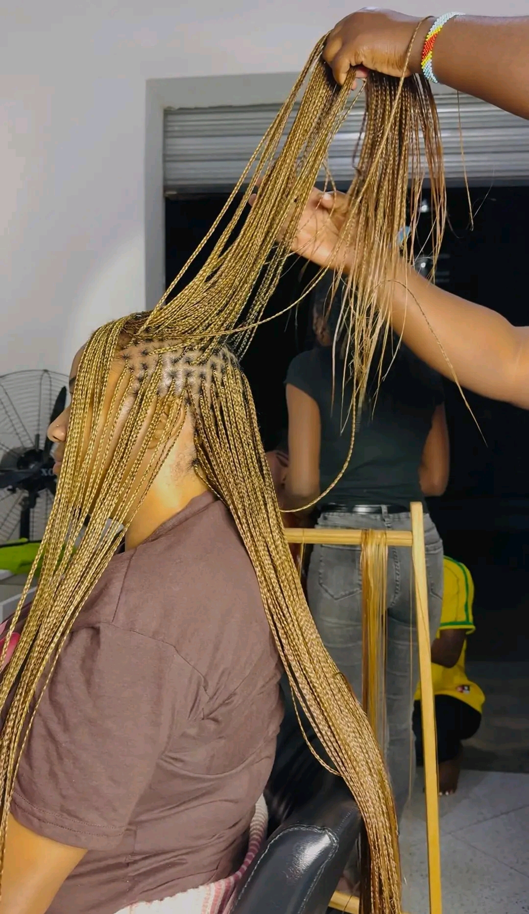 Anita's hair saloon