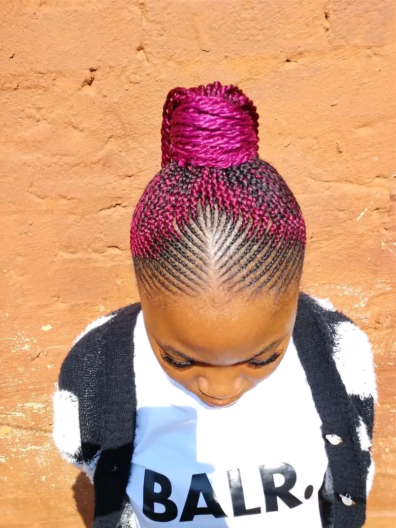 Florence Lukonde hair saloon Logo