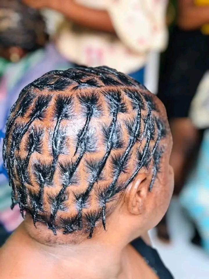 Francina Munogwe hair salon