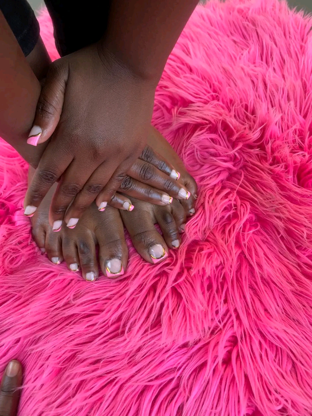 Gift Nails