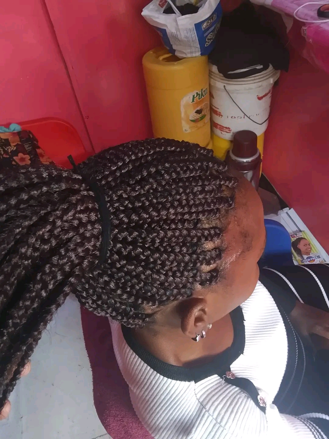 Bana chichi hair saloon
