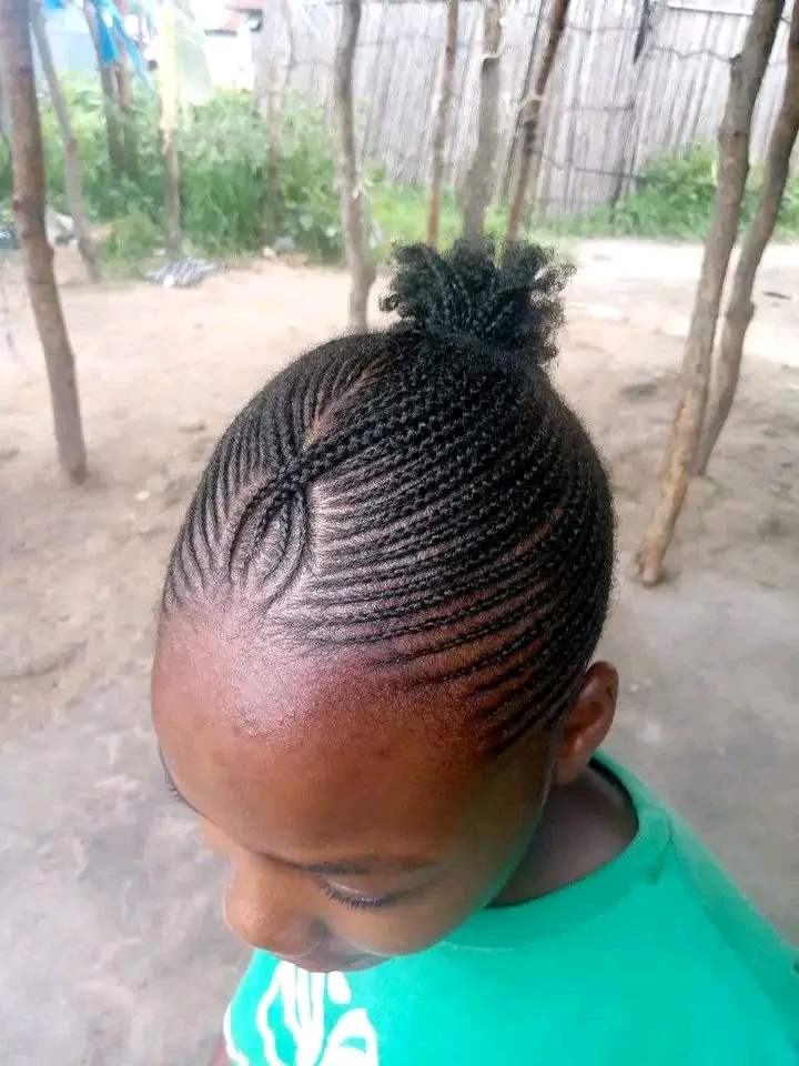 Jack hair saloon