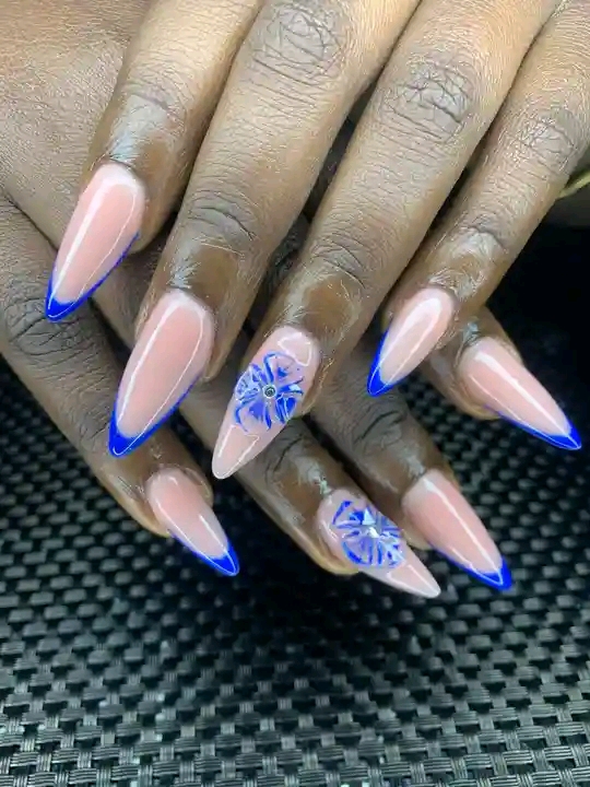 J and N Nails