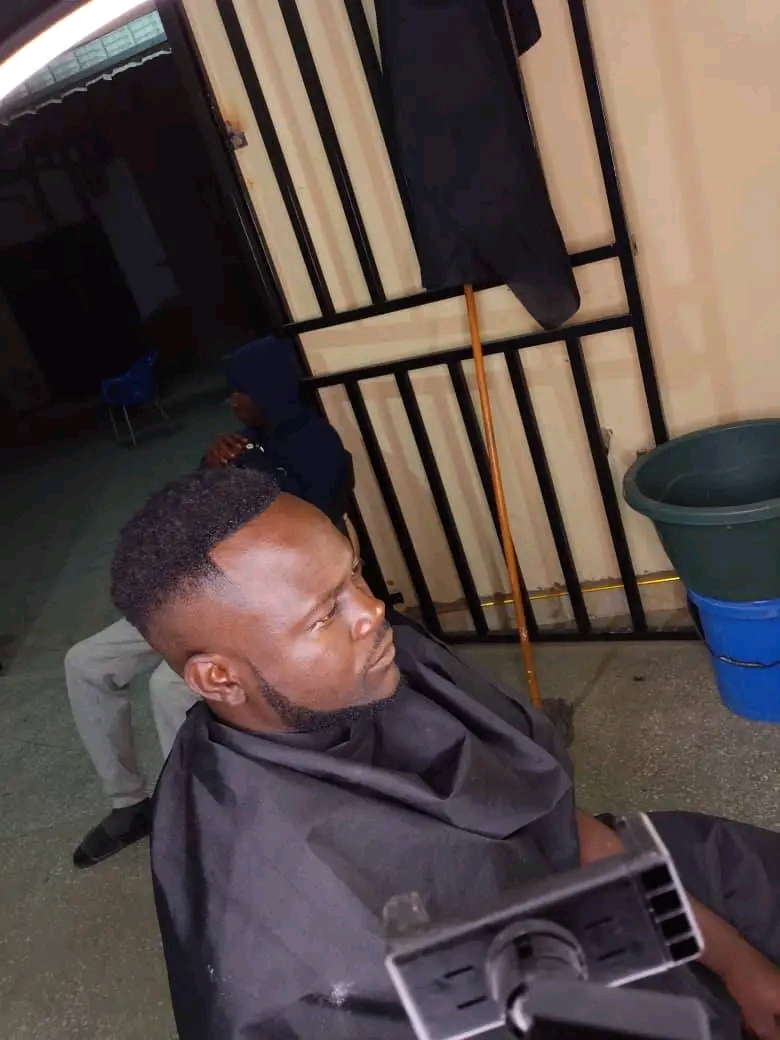 Kelly's barber shop