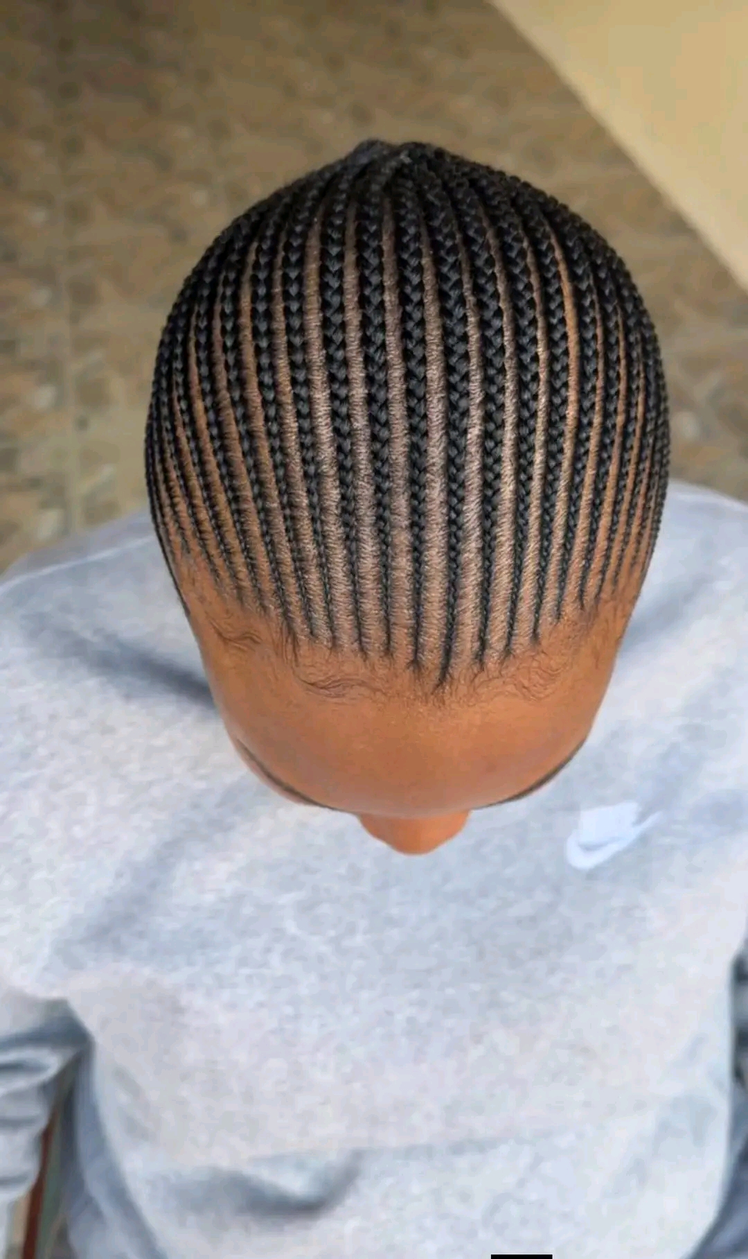 Magg's hair saloon Logo