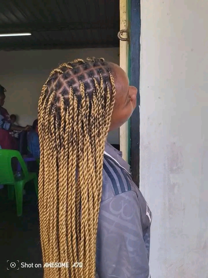 Malama hair