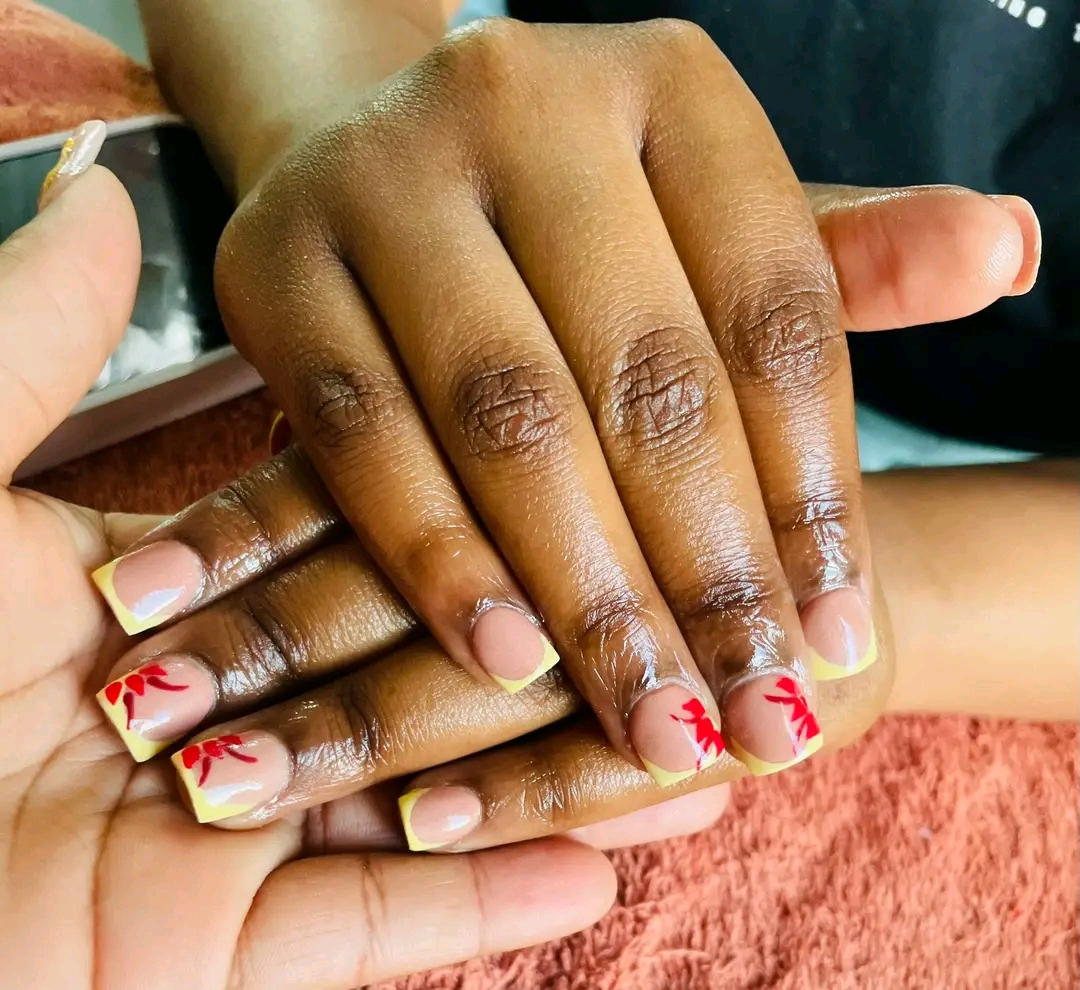 Mwape Nails