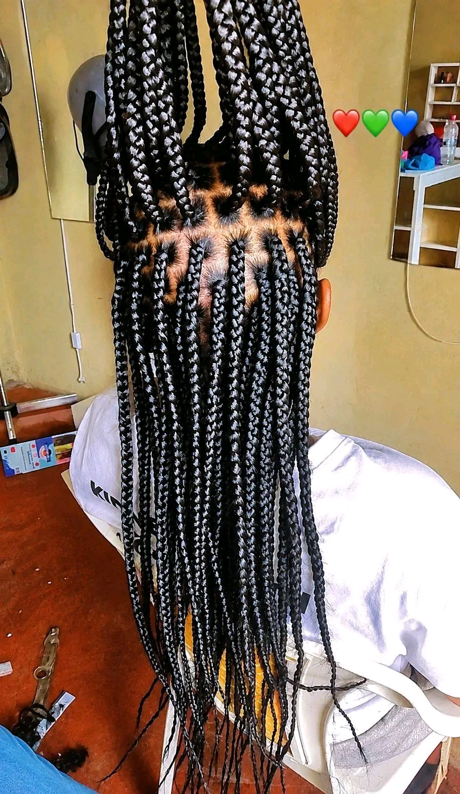 Chenda hair saloon