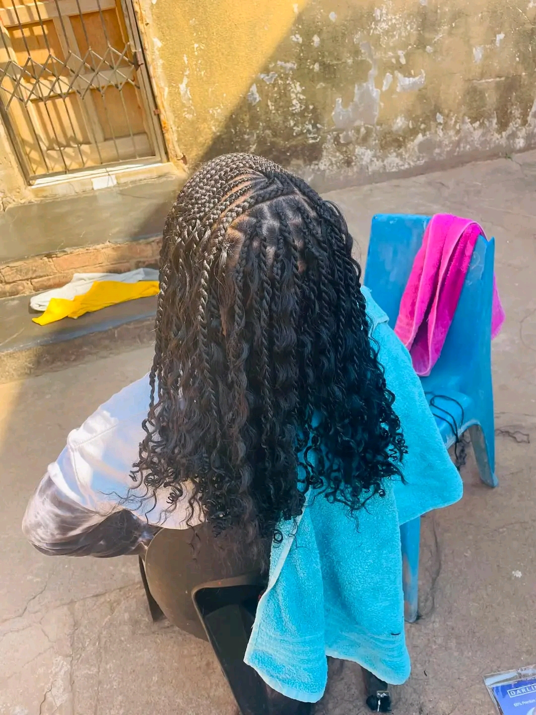 Chenda hair saloon