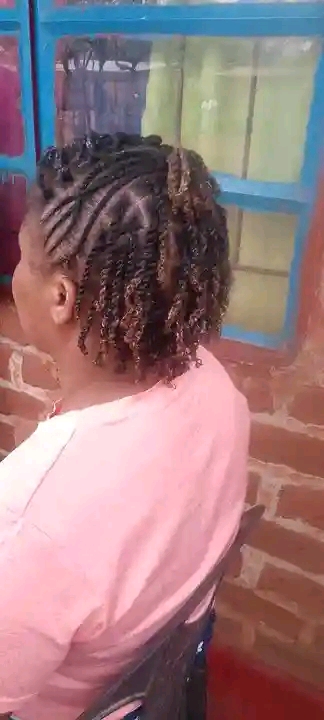 Bana D Hair Saloon