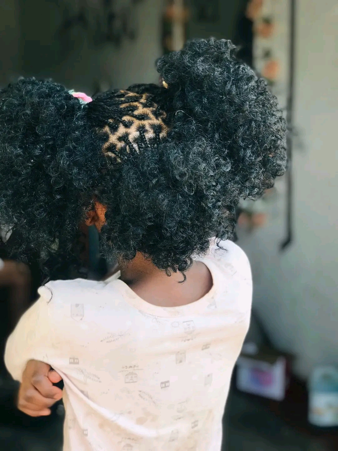 Milimbe's hair salon