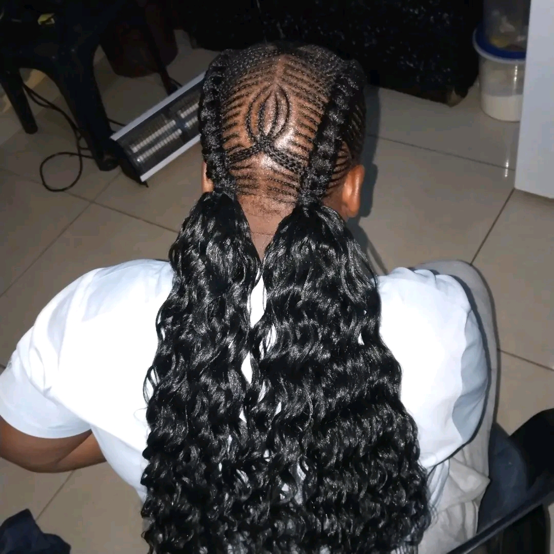 Mimi hair saloon