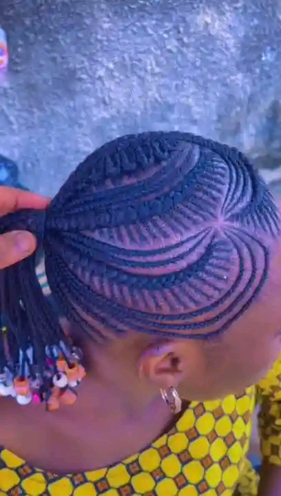 Mwaka's Hair Saloon