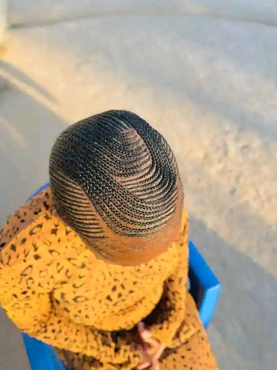 Mwikah's hair salon