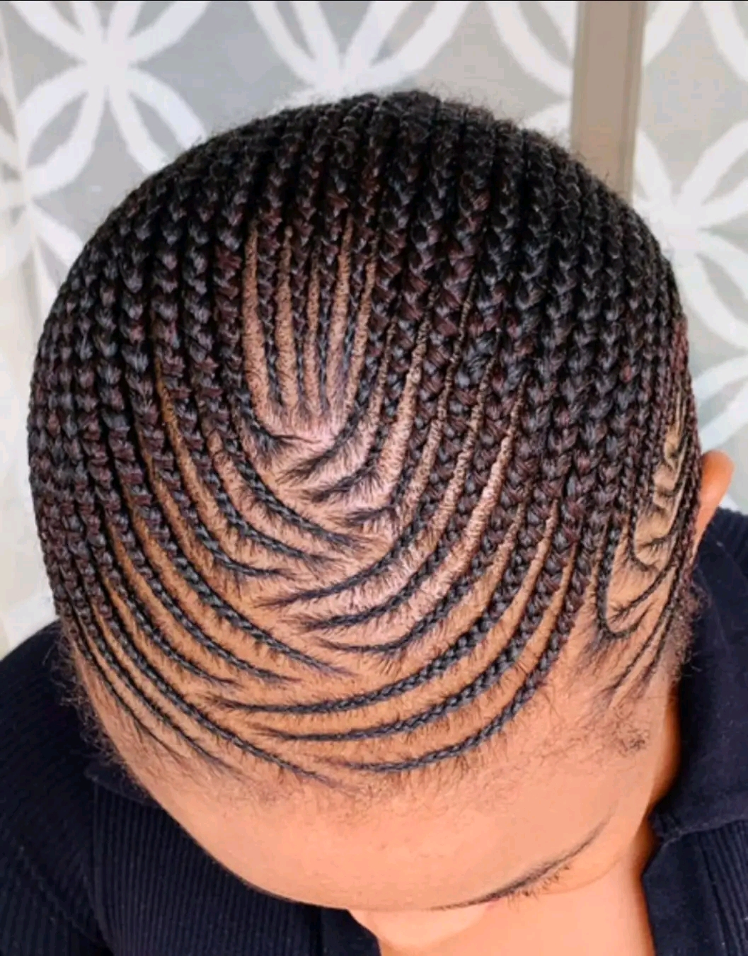 Mwila's chanda hair saloon Logo