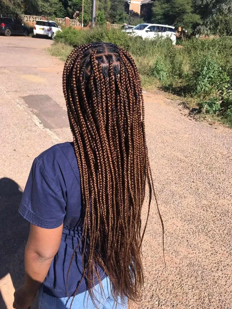 Mwinzah hair salon