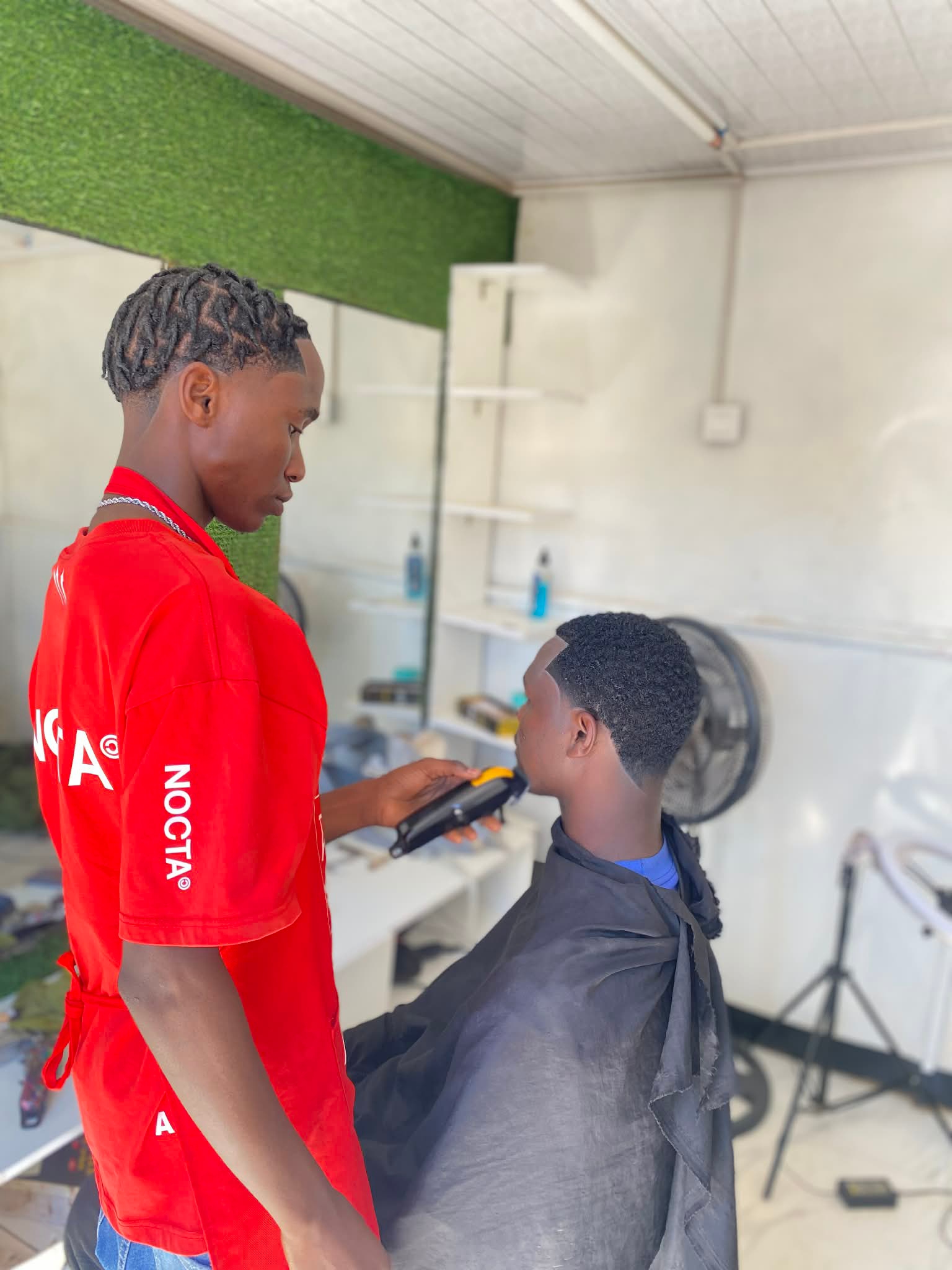 Chichi Barbar shop