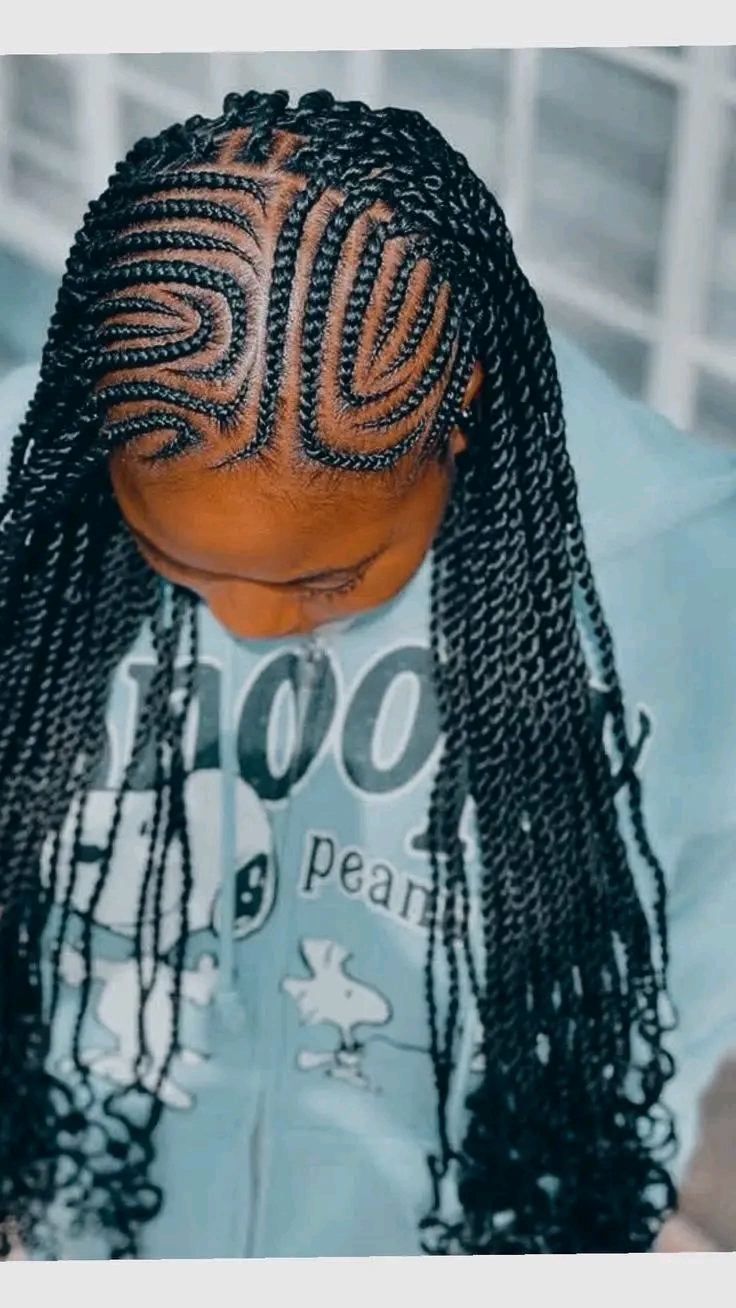 Win's beauty hair saloon Logo