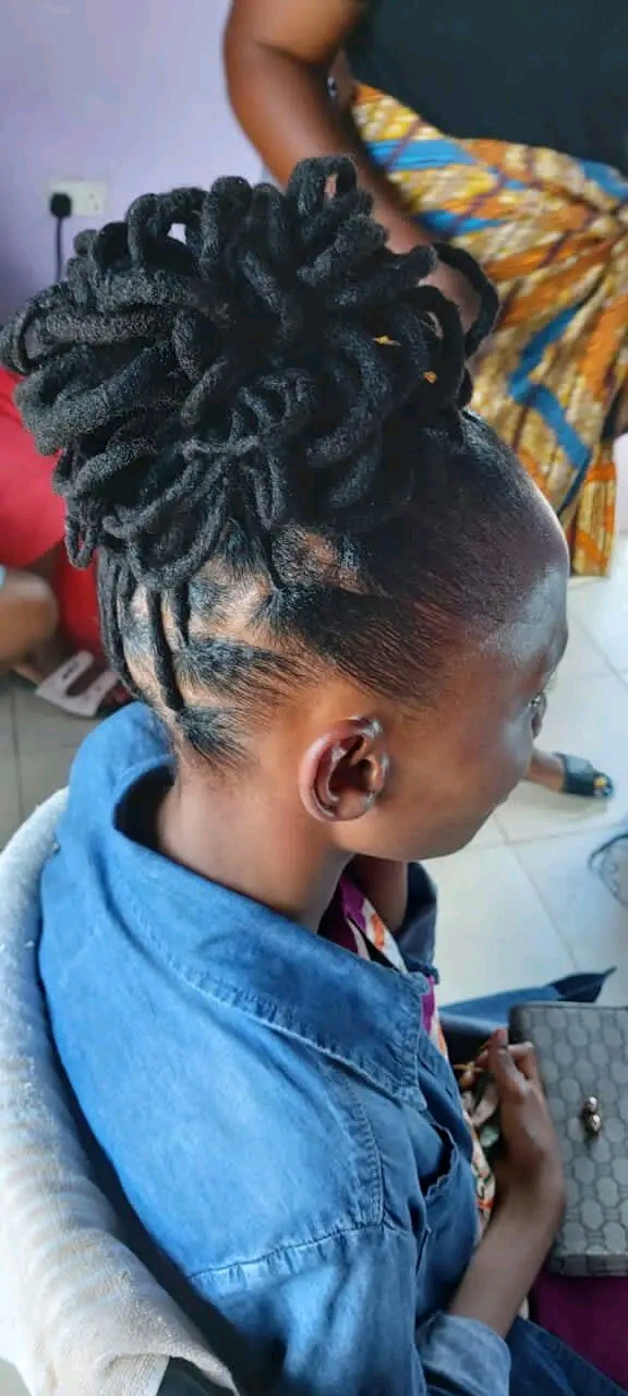 Yvonne's hair saloon